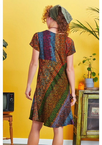 Önü Düğmeli Patchwork Kısa Kol Bohem Elbise
