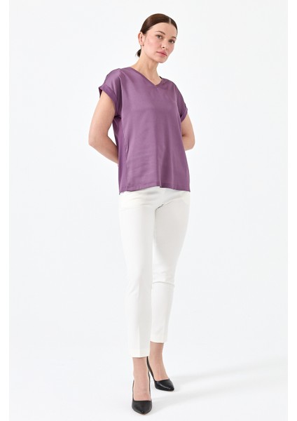 Kadın V Yaka Önü Saten Bluz Lavanta fiyatları