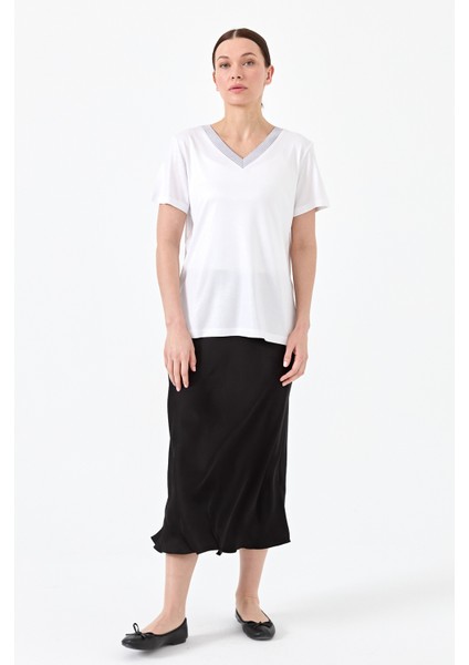 Kadın V Yaka Çizgili Penye T-Shirt Beyaz modelleri