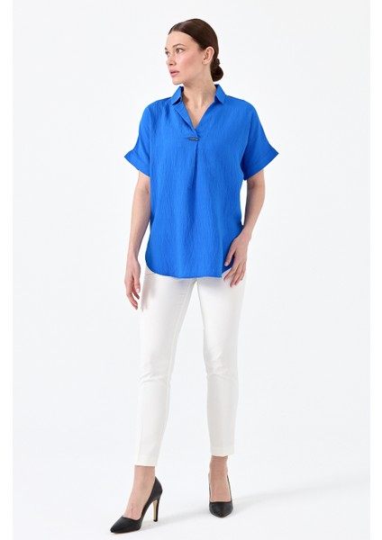 Kadın Gömlek Yaka Tokalı Penye T-Shirt Saks