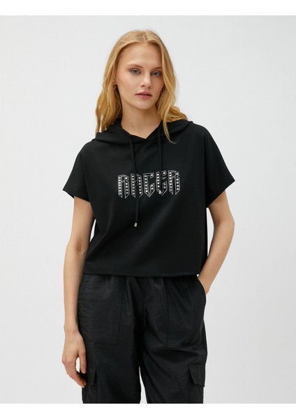 Crop Tişört Kapüşonlu Baskılı modelleri