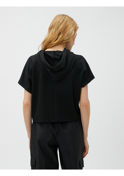 Crop Tişört Kapüşonlu Baskılı fırsatları