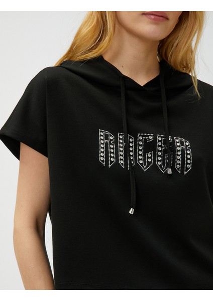 Crop Tişört Kapüşonlu Baskılı indirimleri