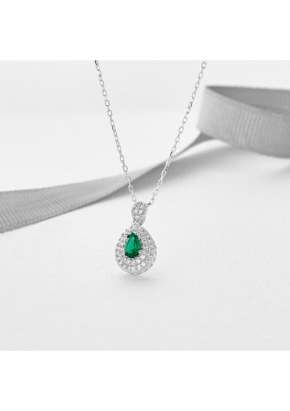 925 Ayar Damla Zümrüt Taşlı Gümüş Kolye