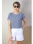 Kadın Lacivert Beyaz Çizgili Basic T-Shirt 3