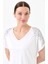 Kadın V Yaka Omuzları Taşlı Penye T-Shirt Beyaz 2