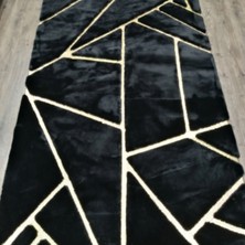 Dericibey Siyah Gold Bordürlü Peluş Halı 160 x 230 Cm