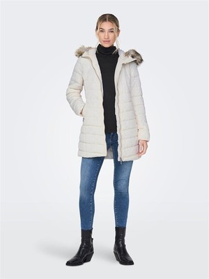 Only 15183994 Onlnewellan Quılted Hood Fur Coat cc Otw