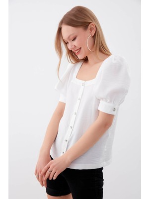 Vitrin U Yaka Balon Kol Düğmeli Bluz