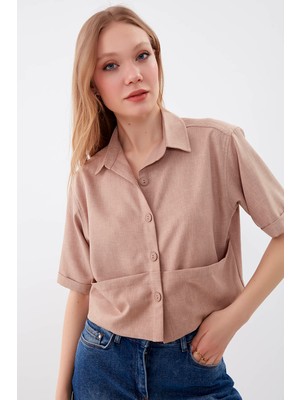 Vitrin Cep Detaylı Kısa Kol Crop Gömlek