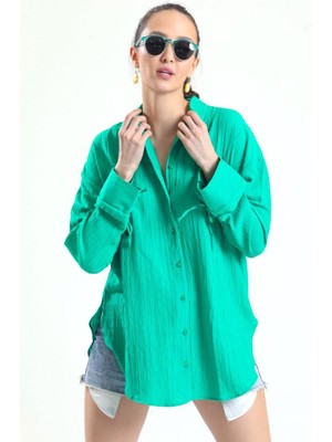Moda Salve Kadın Yeşil Sırt Dekolteli Oversize Kesim Uzun Basic Gömlek