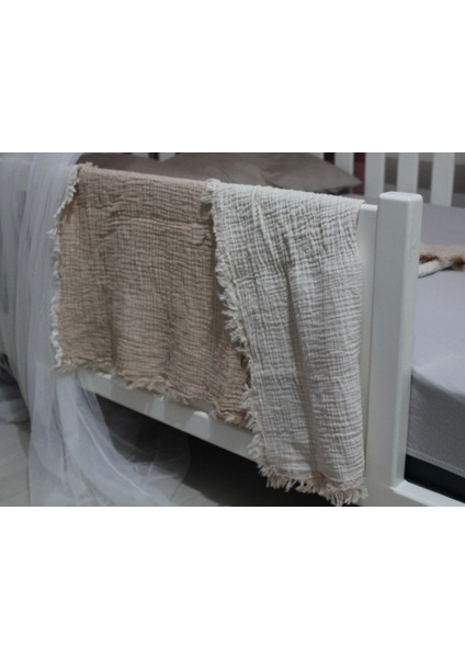 4 Kat Muslin Çocuk / Bebek Battaniyesi 120 x 120 4 Kenarı Saçaklı