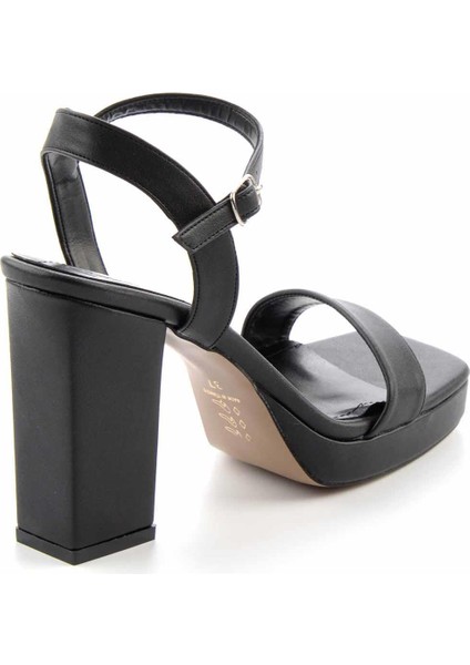 Siyah Kadın Klasik Topuklu Ayakkabı K05215161409 fırsatları
