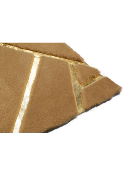 Gold Varaklı Kahverengi Peluş Halı 140 x 200 Cm fiyatları