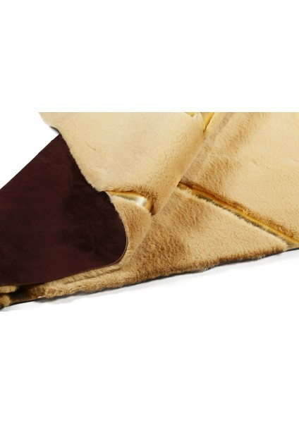 Gold Varaklı Kahverengi Peluş Halı 140 x 200 Cm fırsatları