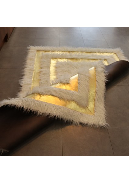 Gold Varaklı Kıvırcık Peluş Halı 120 x 180 Cm fırsatları