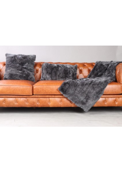 Antrasit Doğal Kürk Koltuk Şal Takımı Şal 50 x 180 Cm, Yastık 50 x 50 Cm, Bel Yastığı 35 x 60 Cm modelleri