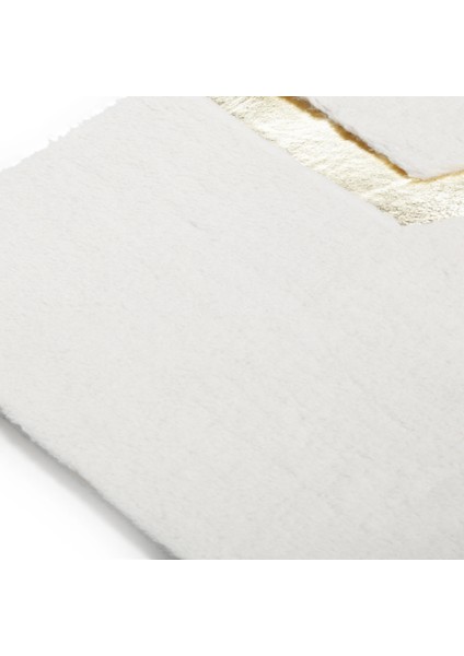 Beyaz Gold Bordürlü Peluş Halı 140 x 200 Cm modelleri
