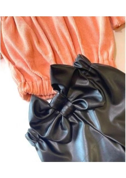 Kız Çocuk, Likralı Deri Fiyonk Detaylı Pantolon, Somon Rengi Straplez Crop Bluz ve Saç Bandı Takımı. fırsatları