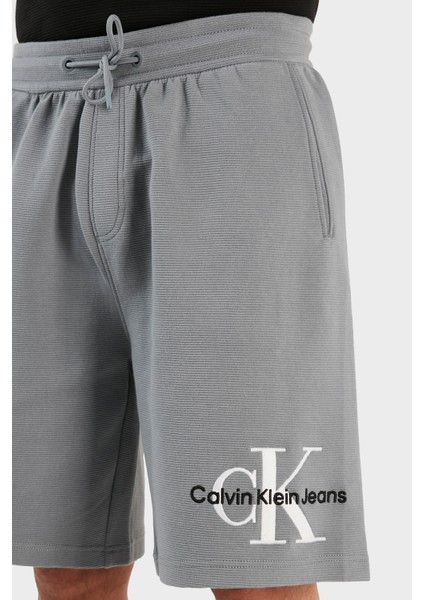 Pamuk Regular Fit Cepli Short J30J323225PN6 Erkek Short J30J323225 Pn6 fırsatları