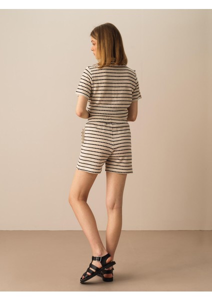 Regular Fit Çizgili Şort