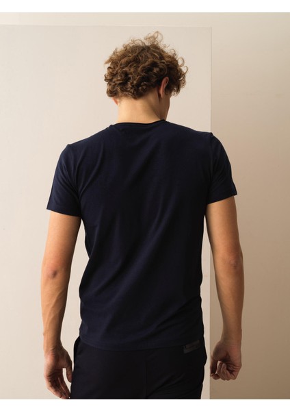 Pamuklu Slim Fit Tişört