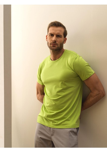Pamuklu Slim Fit Basic Tişört