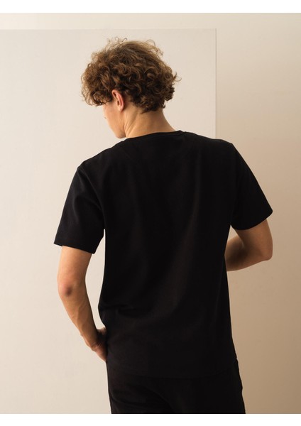 Pamuklu Regular Fit Tişört modelleri