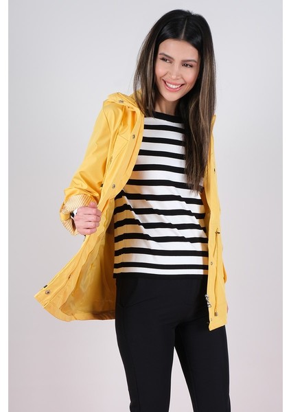 Goudot Kapüşonlu Çıtçıtlı Trençkot fiyatları