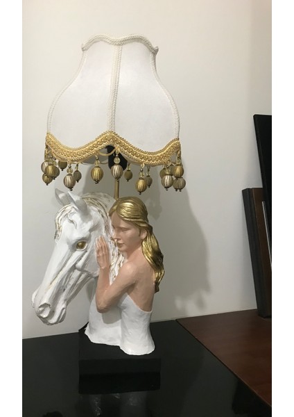 Atlıkız Abajur Obje modelleri