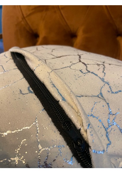 Gümüş Detaylı Mermer Desen Kare Kırlent Kılıfı Siyah fırsatları