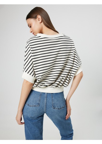 Loose Crop Bayan Sweatshirt