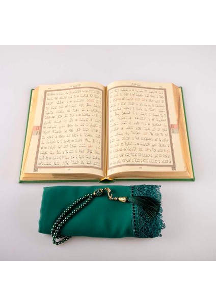 Şal + Tesbih + Kuran Hediye Seti (Orta Boy, Yeşil)