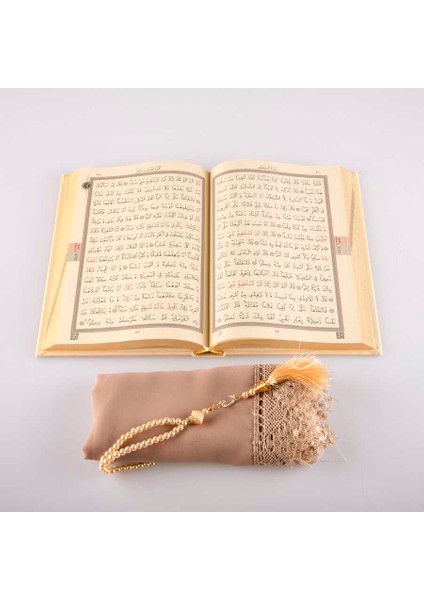 Şal + Tesbih + Kuran Hediye Seti (Çanta Boy, Gold)