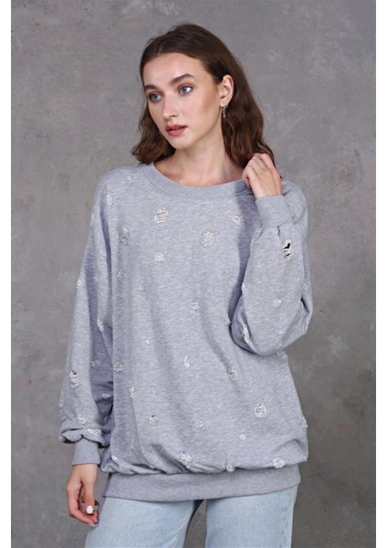 Fancy Kadın Bisiklet Yaka Komple Yırtık Detaylı Oversize Sweatshirt