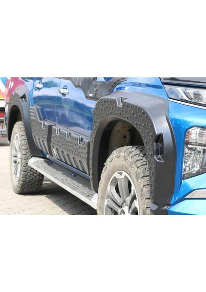 Omsa Mitsubishi L200 Çamurluk Dodik Set 8 Parça 2020 ve Sonrası