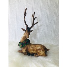 Veranın Fırçası Oturan Geyik Obje