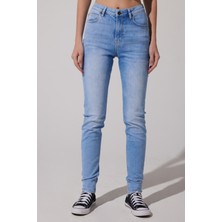 Lee Scarlett Skinny Fit Dar Kesim Yüksek Bel Açık Mavi Esnek Jean Kot Pantolon