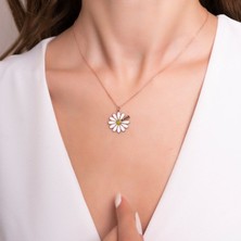 Nida Jewelry 925 Ayar Gümüş Papatya Isim Kolye