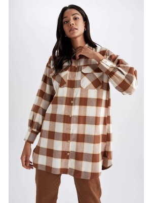 DeFacto Relax Fit Ekose Desenli Cep Detaylı Flanel Gömlek Tunik Y2375AZ22AU