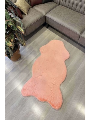 Freya Home Yumuşacık Post Kesim Tavşan Tüyü Şeker Pembe Yıkanabilir Peluş Halı