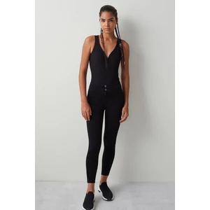 Siyah Önden İki Düğmeli Dar Paça Toparlayıcı Tayt