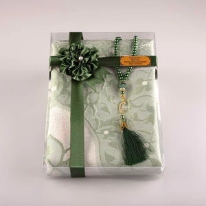 Hayrat Neşriyat Tesbih + Seccade Hediye Seti (Yeşil)