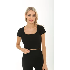 Kadın Siyah Kısa Kol Crop Havuz Yaka Fitilli Bluz
