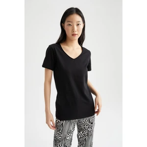 Defacto V Yaka Basic Relax Fit Kısa Kollu Tişört I1073AZ21SP