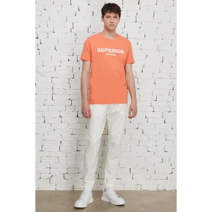 Altınyıldız Classics Erkek Mercan Slim Fit Dar Kesim Bisiklet Yaka %100 Pamuk Slogan Baskılı Tişört
