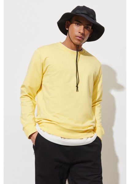 ALTINYILDIZ CLASSICS Erkek Sarı Standart Fit Normal Kesim Bisiklet Yaka Sweatshirt
