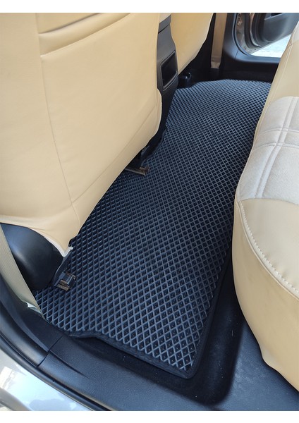 Toyota Corolla 3D Havuzlu Paspas 2013-2018 Siyah fiyatları