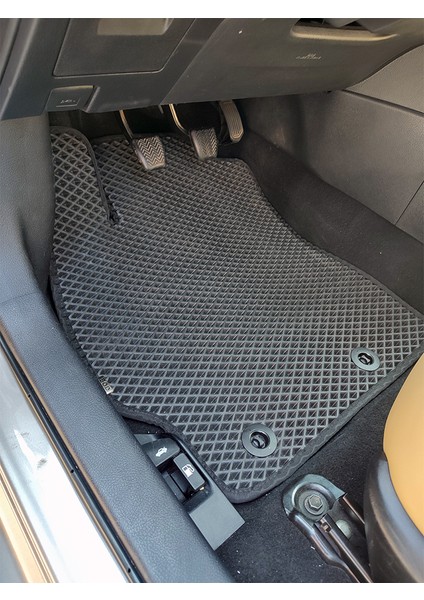 Toyota Corolla 3D Havuzlu Paspas 2013-2018 Siyah fırsatları