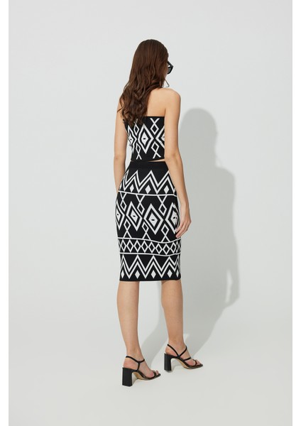 Siyah Ekru Geometrik Desenli Büstiyer SS23CT4658Sİ indirimleri